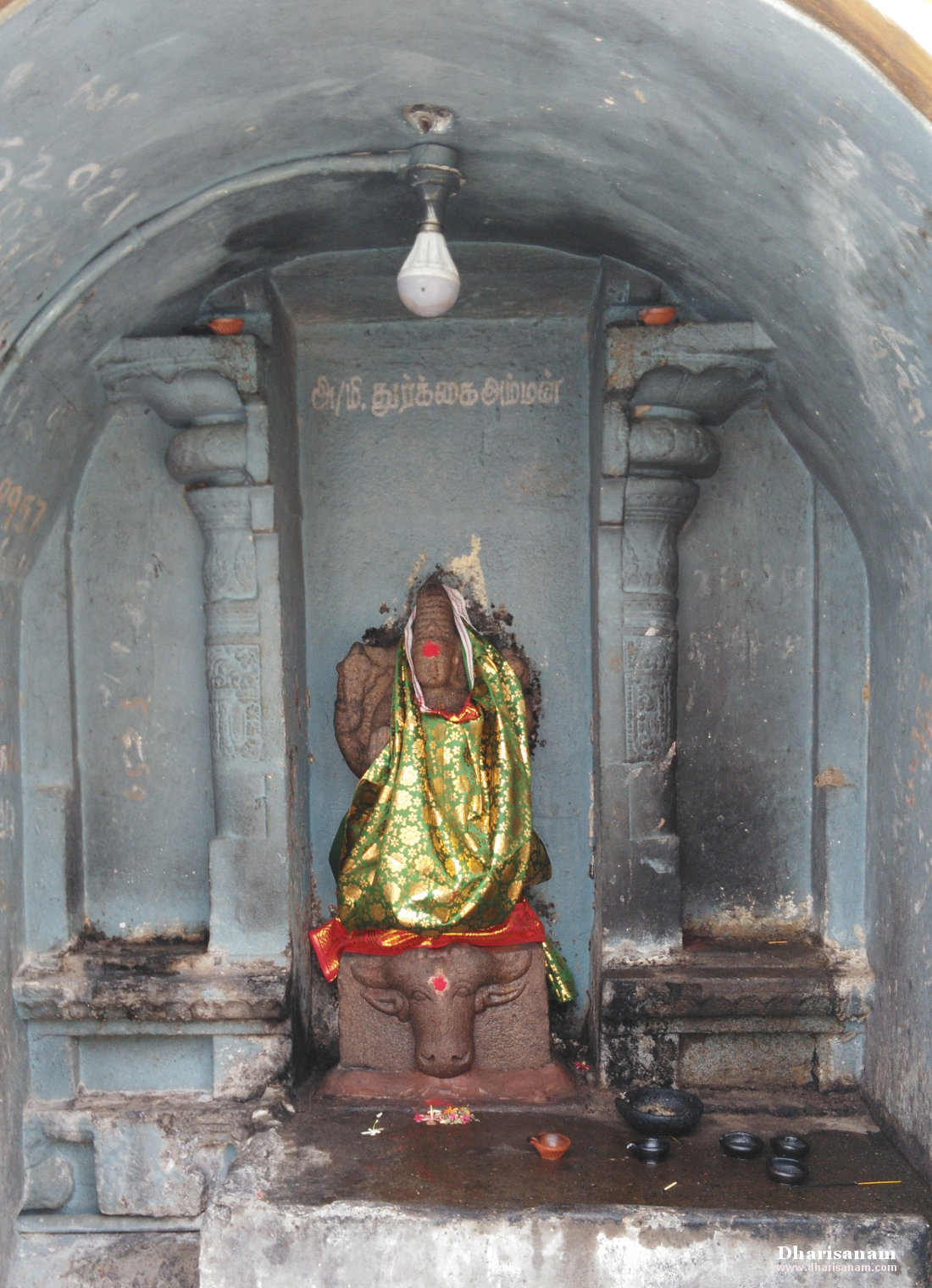 Aabathsahayeswarar Temple at Thiru Anniyoor (Ponnur) - Dharisanam