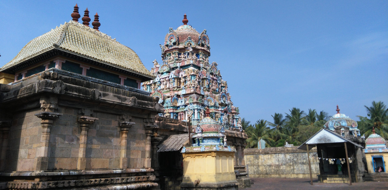 Sri Pallavaneswarar Temple at Thiruppallavaneecharam (Poompuhar ...