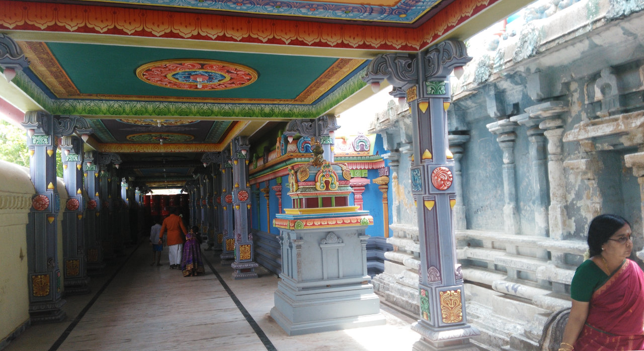 Sri Garbarakshambigai And Sri Mullaivananathar Temple at Thirukarukavur ...